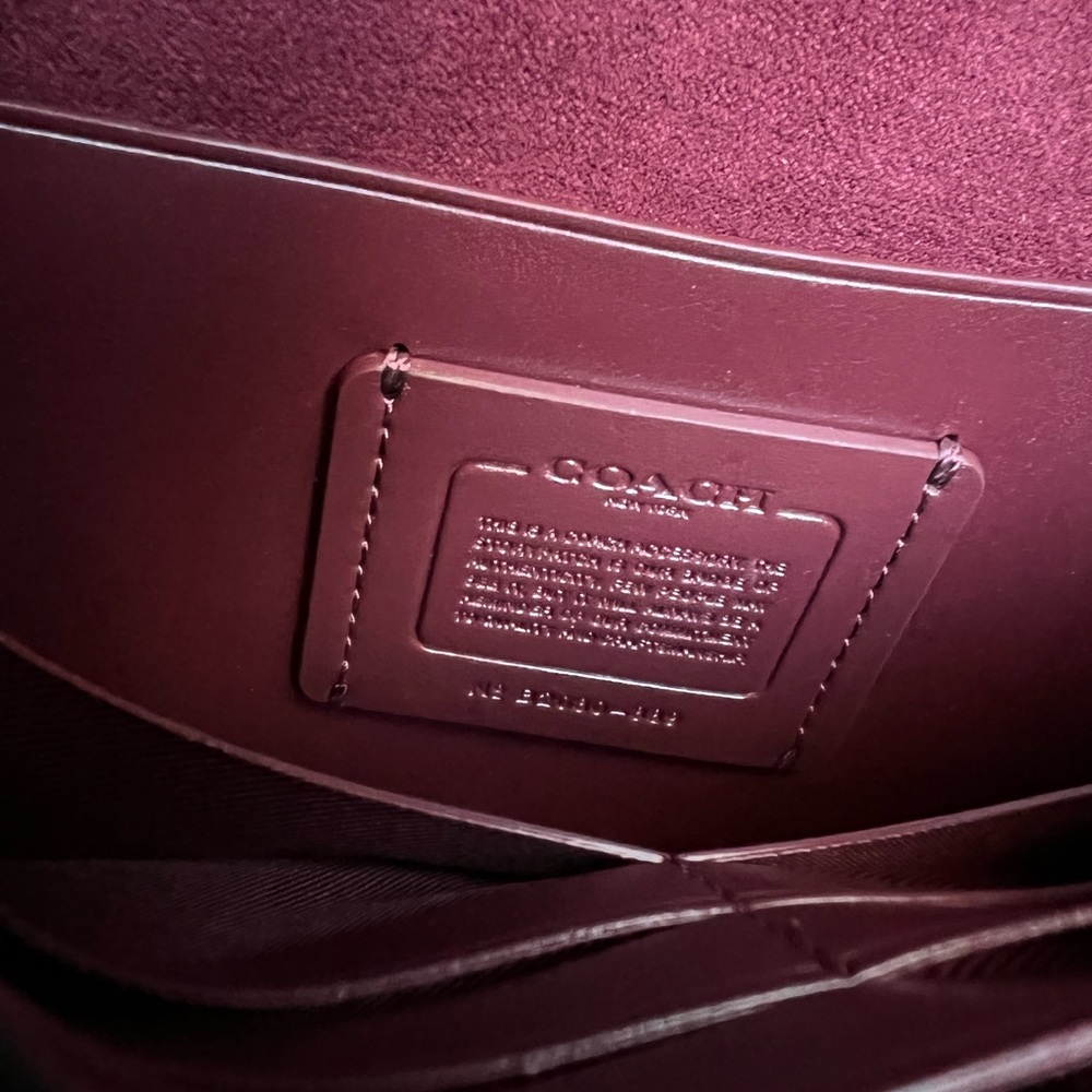 889 - Coach Hutton Clutch in Colorblock - Picture 11 of 14